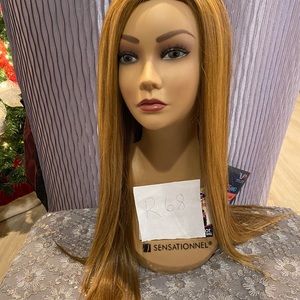 Blonde golden brown straight layer wig